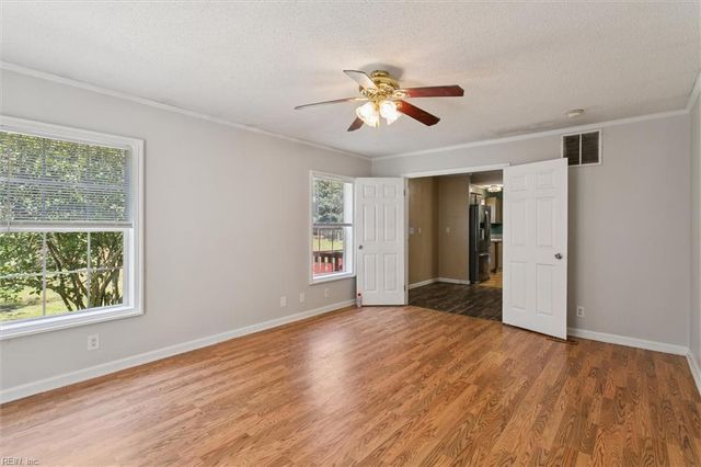 9536 Heron CT, Gloucester, VA 23061