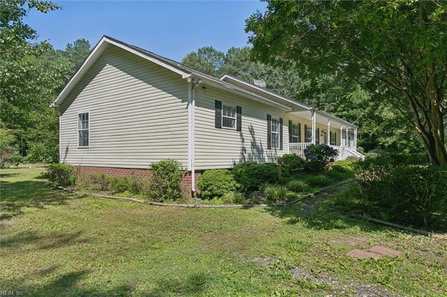 9536 Heron CT, Gloucester, VA 23061