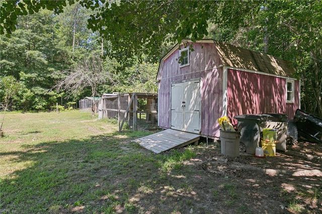 9536 Heron CT, Gloucester, VA 23061