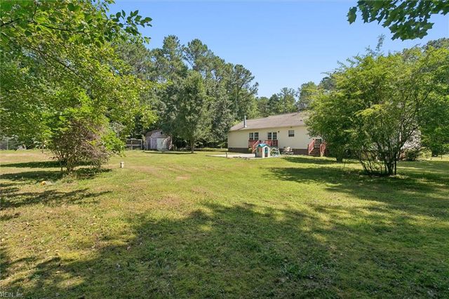 9536 Heron CT, Gloucester, VA 23061