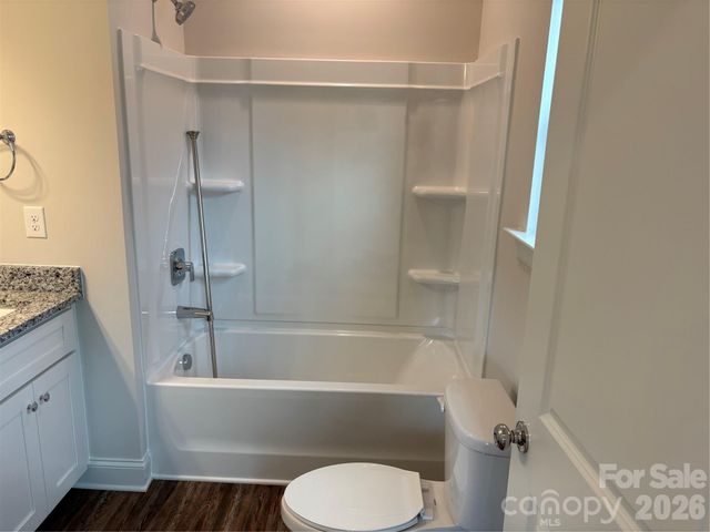 605 E Hartford Avenue, Bessemer City, NC 28016