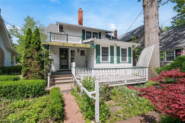 1351 Manor Park Avenue, Lakewood, OH 44107