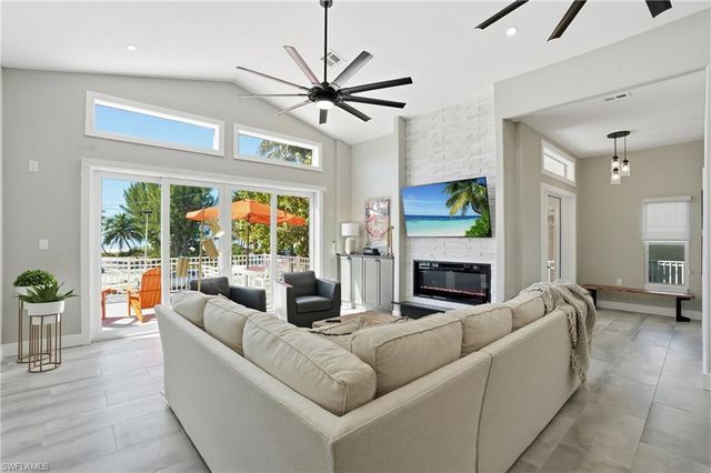 3321 Estero BLVD, Fort Myers Beach, FL 33931