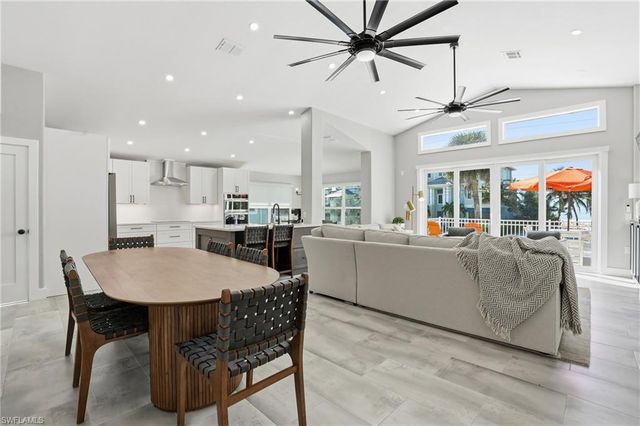 3321 Estero BLVD, Fort Myers Beach, FL 33931