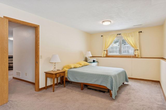 11229 Quebec Avenue N, Champlin, MN 55316