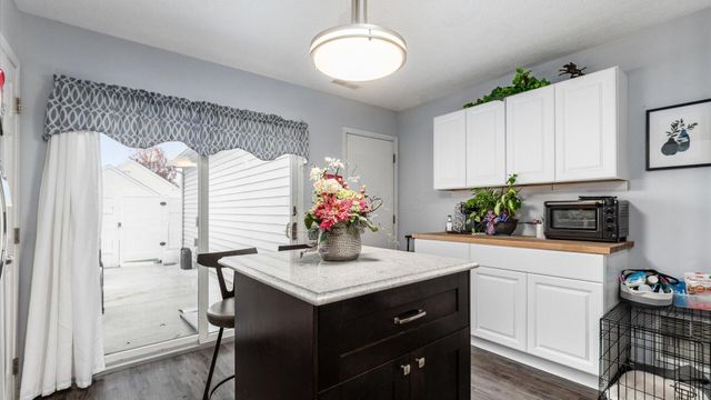 2034 Dumont Street, Newark, OH 43055