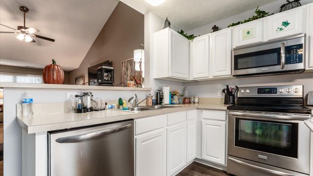 2034 Dumont Street, Newark, OH 43055