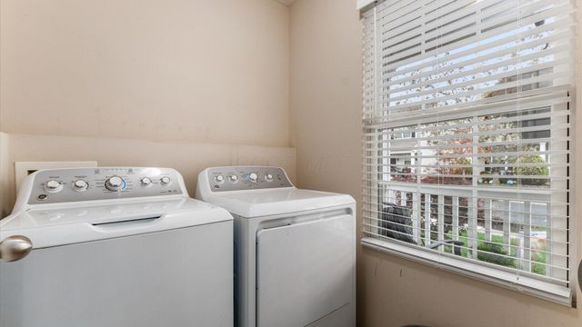 2034 Dumont Street, Newark, OH 43055