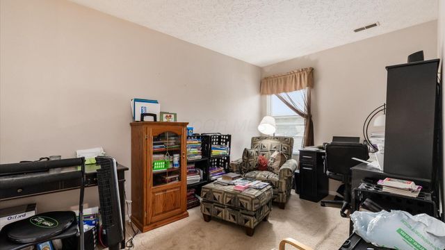 2034 Dumont Street, Newark, OH 43055