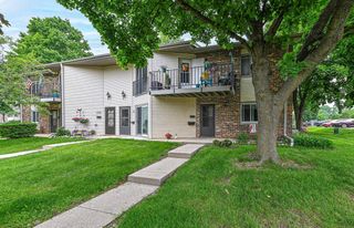W168N11501 El Camino DRIVE #2, Germantown, WI 53022