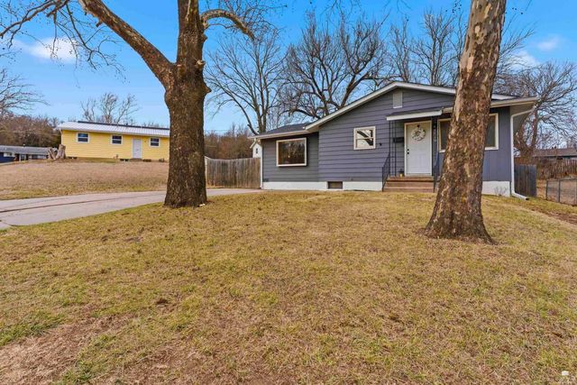1510 W 16TH Street, Junction City, KS 66441