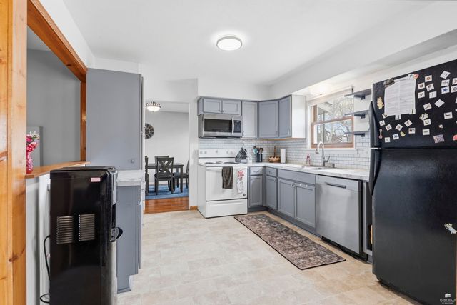 1510 W 16TH Street, Junction City, KS 66441