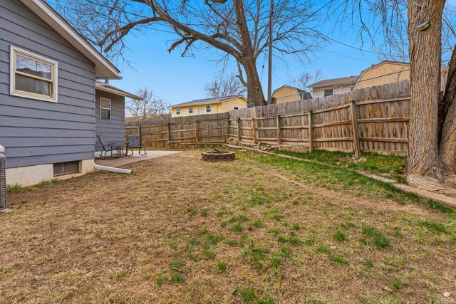 1510 W 16TH Street, Junction City, KS 66441