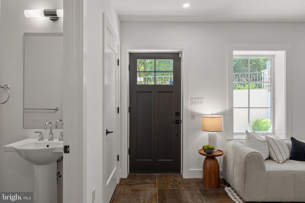8215 SHAWNEE ST, PHILADELPHIA, PA 19118 — photo 5