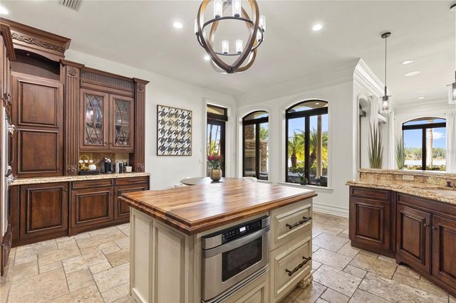 216 LAKE BRANT DRIVE, Lutz, FL 33548