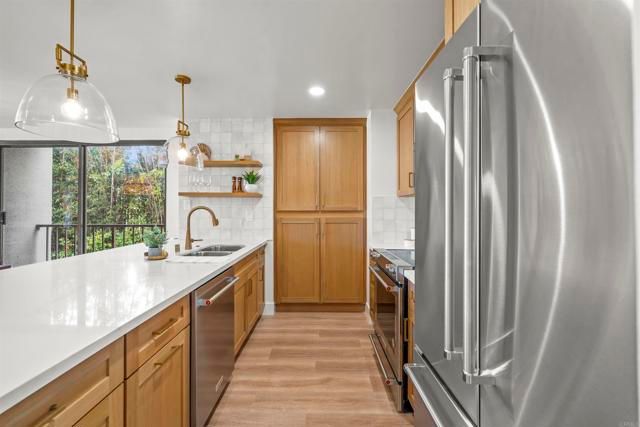 2500 Torrey Pines Rd 305, La Jolla (san Diego), CA 92037