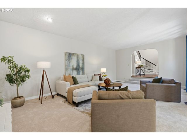 18132 WESTVIEW Dr, Lake Oswego, OR 97034