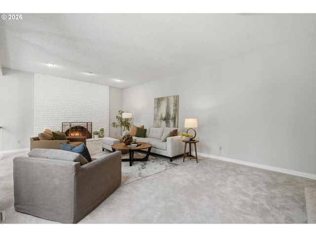 18132 WESTVIEW Dr, Lake Oswego, OR 97034