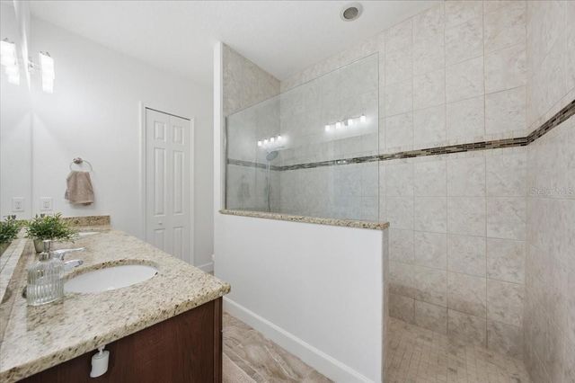 819 HIGHLAND STREET N, St Petersburg, FL 33701