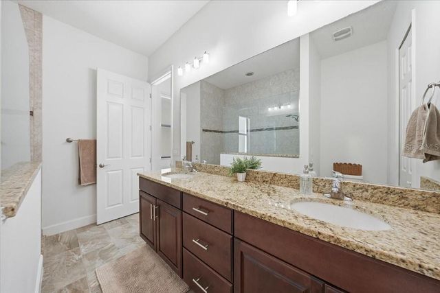 819 HIGHLAND STREET N, St Petersburg, FL 33701