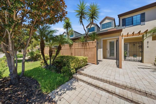 819 HIGHLAND STREET N, St Petersburg, FL 33701