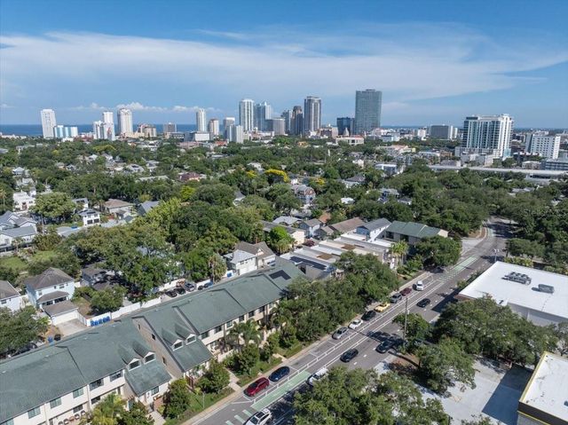 819 HIGHLAND STREET N, St Petersburg, FL 33701