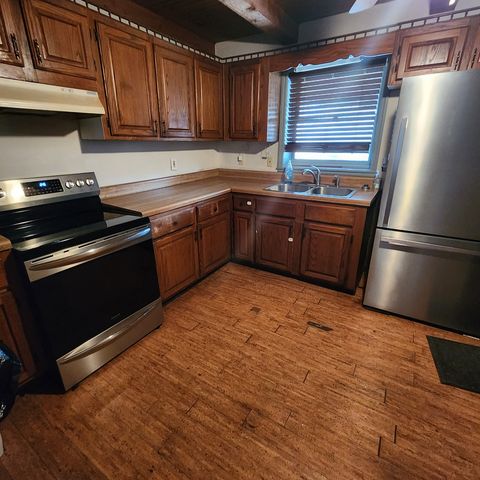 102 Bear Run Rd, Mcminnville, TN 37110