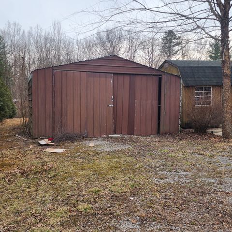 102 Bear Run Rd, Mcminnville, TN 37110