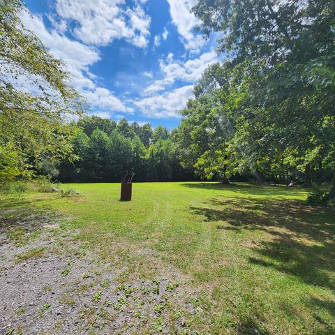 102 Bear Run Rd, Mcminnville, TN 37110