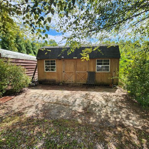 102 Bear Run Rd, Mcminnville, TN 37110