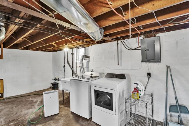 10179 Perry Highway, Mccandless, PA 15090