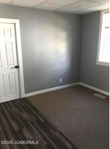 1422 E MILLER STREET, Jefferson City, MO 65101
