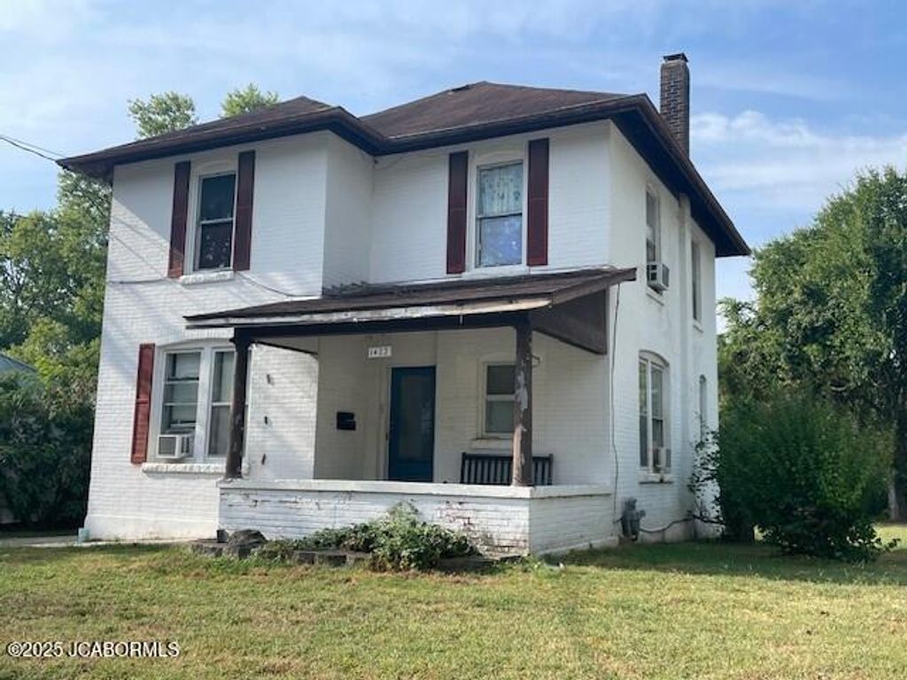 1422 E MILLER STREET, Jefferson City, MO 65101