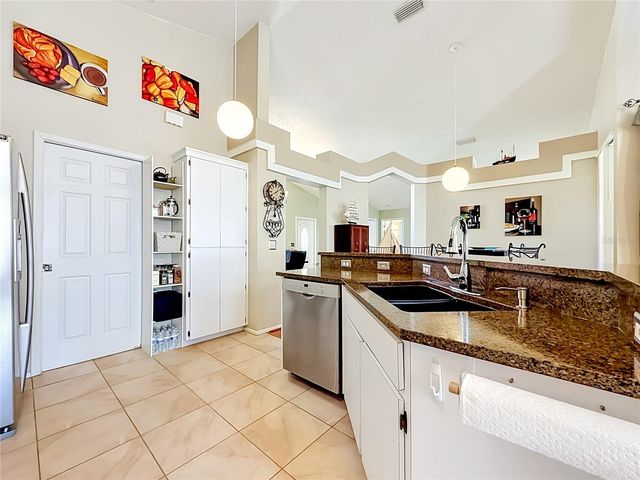 2924 PENRIDGE DRIVE, Palm Harbor, FL 34684
