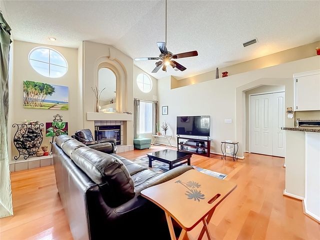 2924 PENRIDGE DRIVE, Palm Harbor, FL 34684