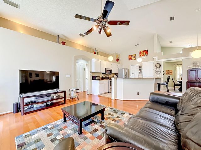 2924 PENRIDGE DRIVE, Palm Harbor, FL 34684