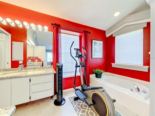 2924 PENRIDGE DRIVE, Palm Harbor, FL 34684