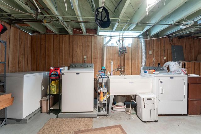 5220 46th AVENUE, Kenosha, WI 53144