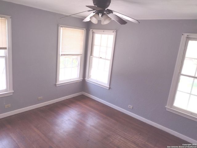 415 NORTH, San Antonio, TX 78201