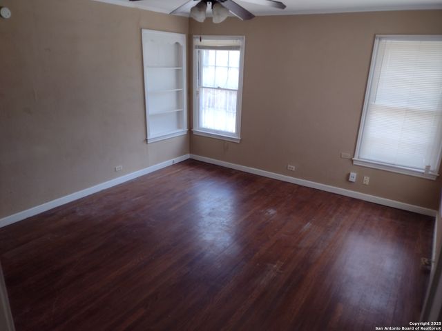 415 NORTH, San Antonio, TX 78201