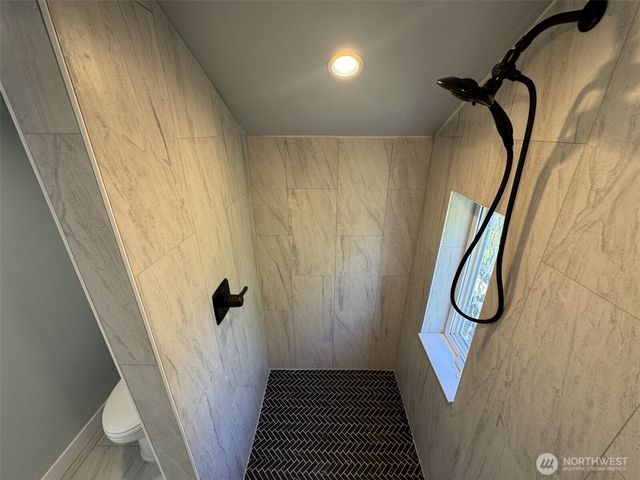 726 Reiten Road, Kent, WA 98030