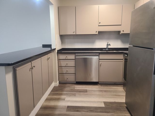 576 Washington Street 306, Weymouth, MA 02188