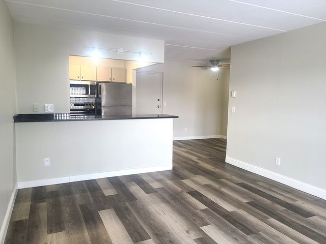 576 Washington Street 306, Weymouth, MA 02188