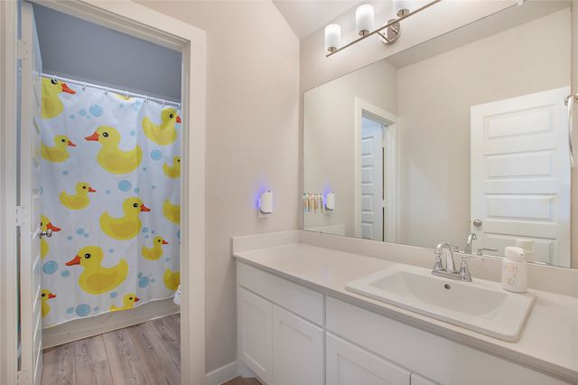 367 Oak Creek Drive, Lavon, TX 75166