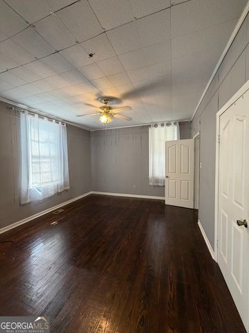 11 North Street, Manchester, GA 31816