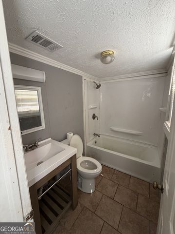 11 North Street, Manchester, GA 31816