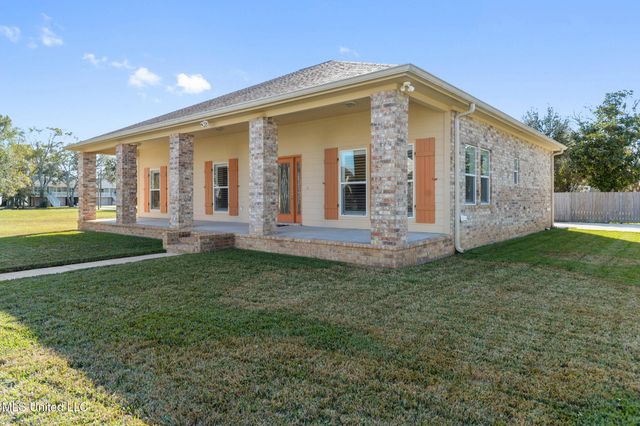 400 S Burke Avenue, Long Beach, MS 39560