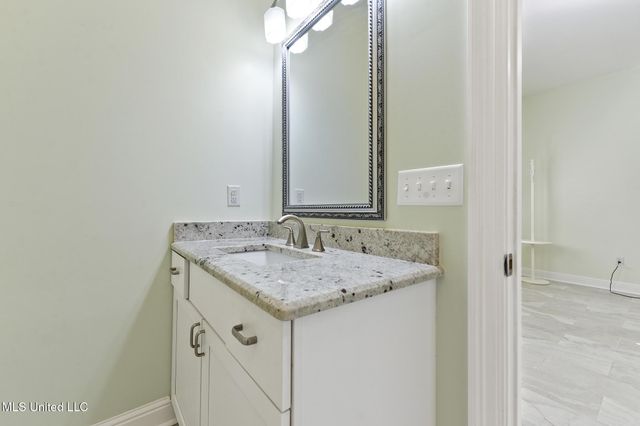 400 S Burke Avenue, Long Beach, MS 39560