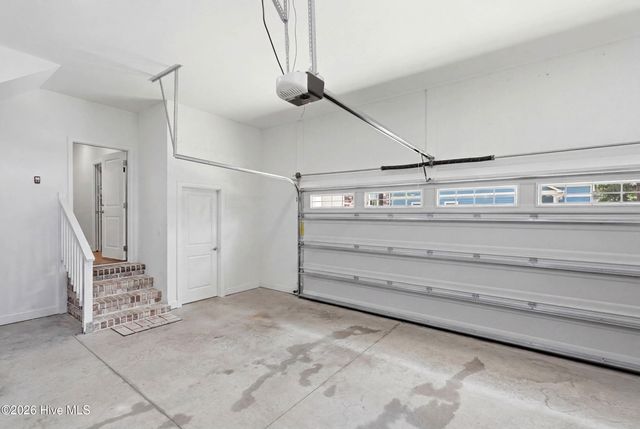 789 Breezewood Drive SE, Bolivia, NC 28422