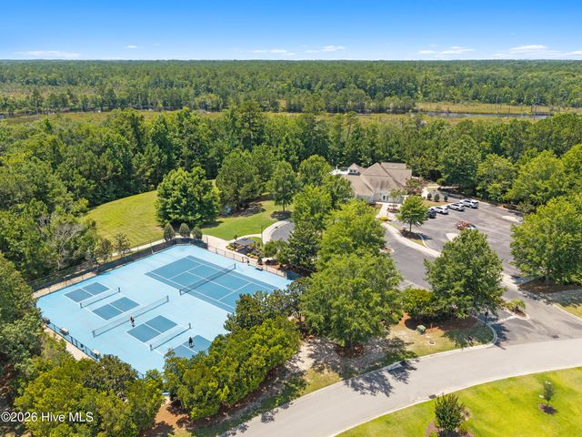 789 Breezewood Drive SE, Bolivia, NC 28422